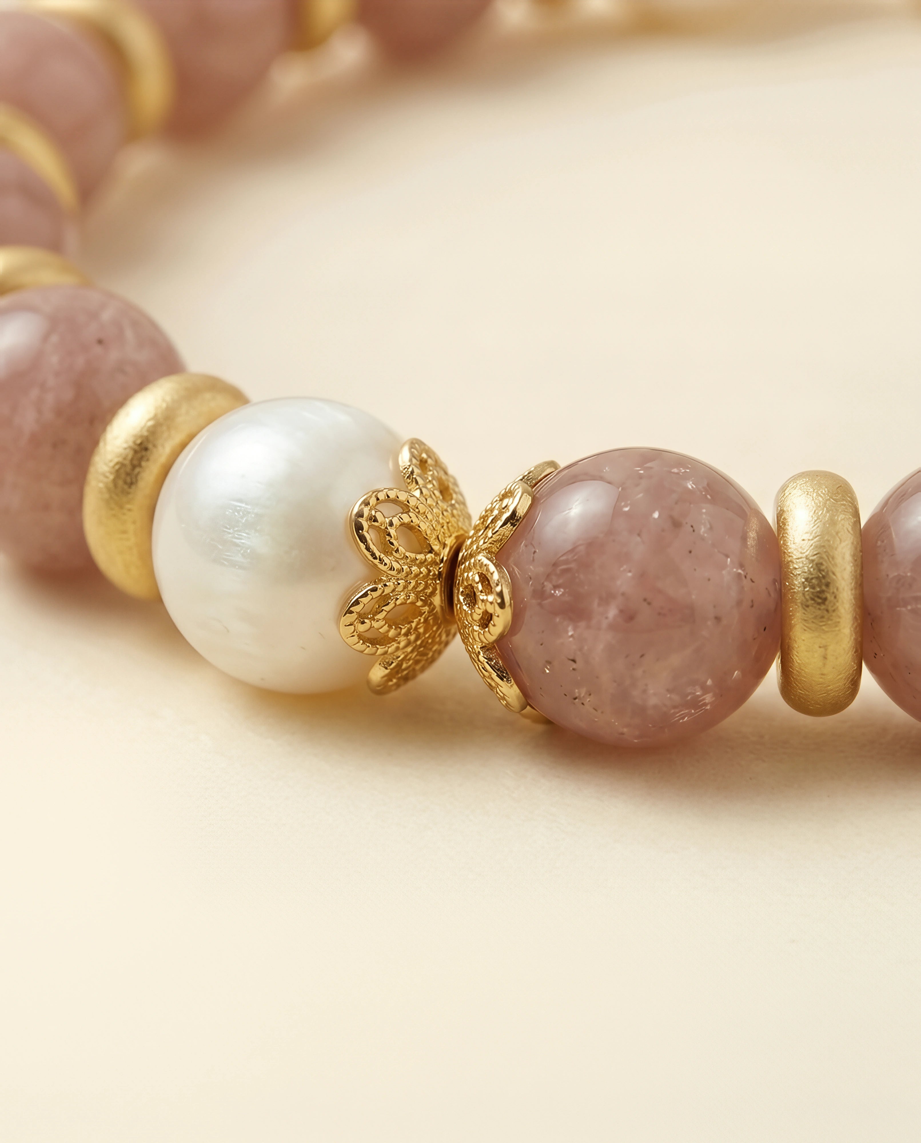 Amora Vintage Rose Bracelet